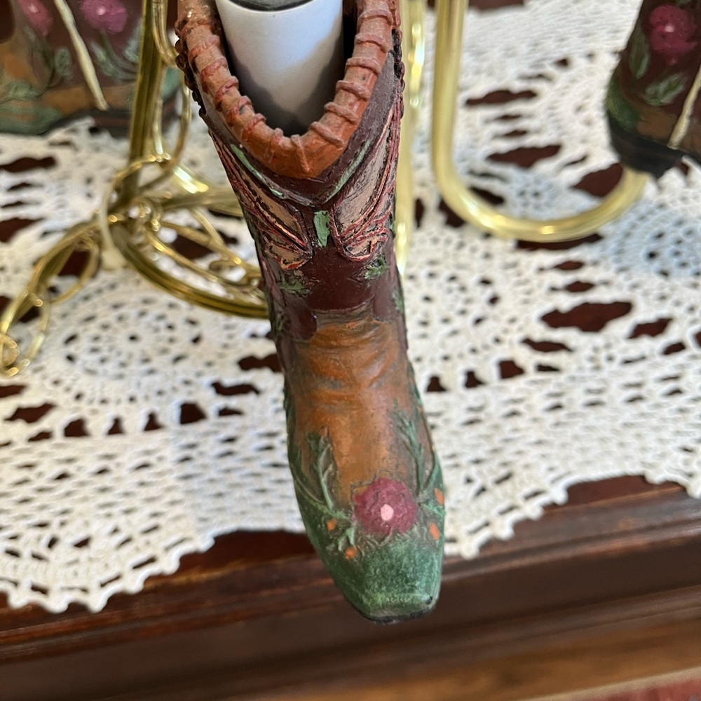 Rustic OOAK Cowboy Boot Chandelier - Picture 15 of 16